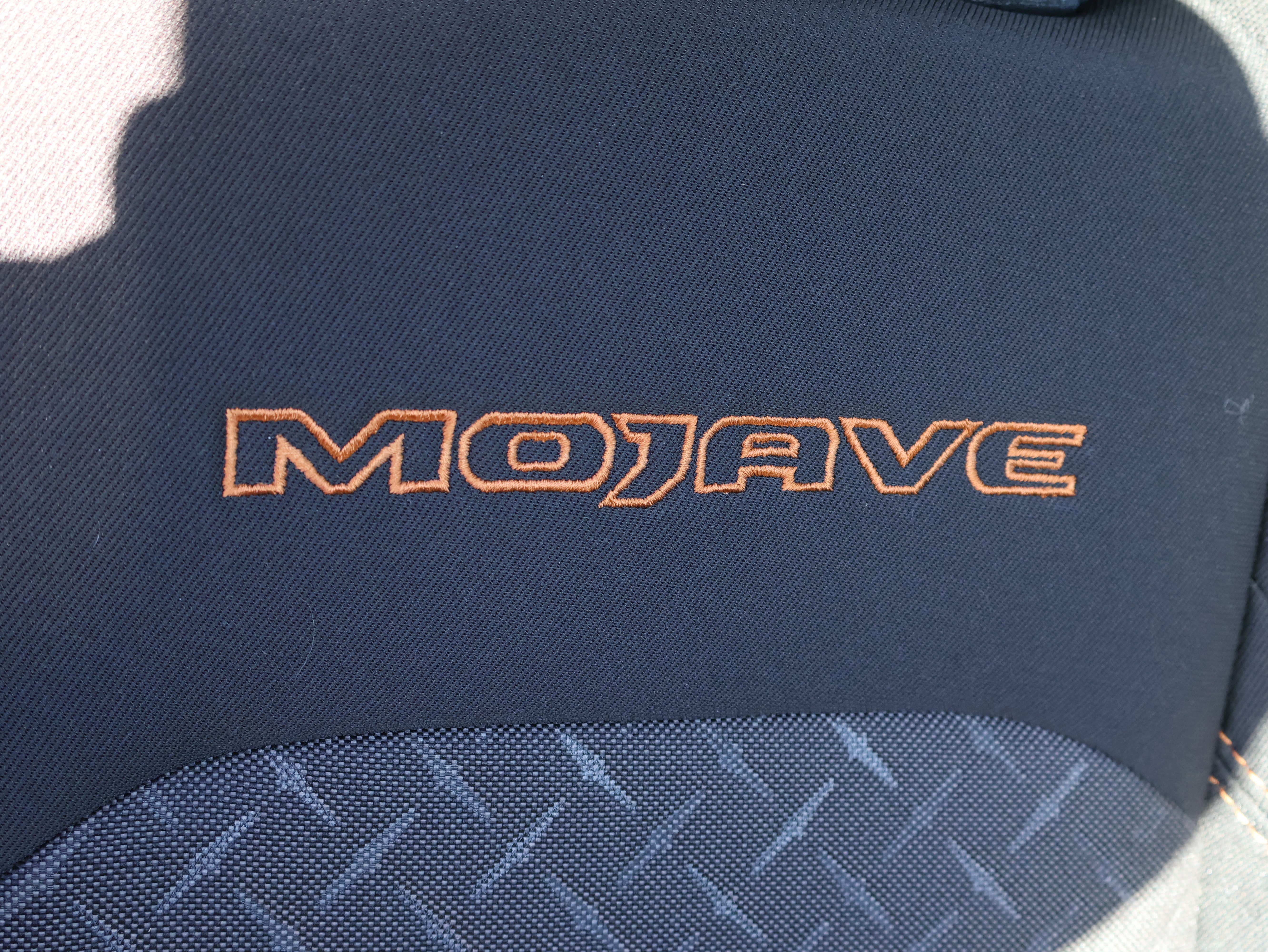 Used 2024 Jeep Gladiator Mojave w/ Technology Group image 13