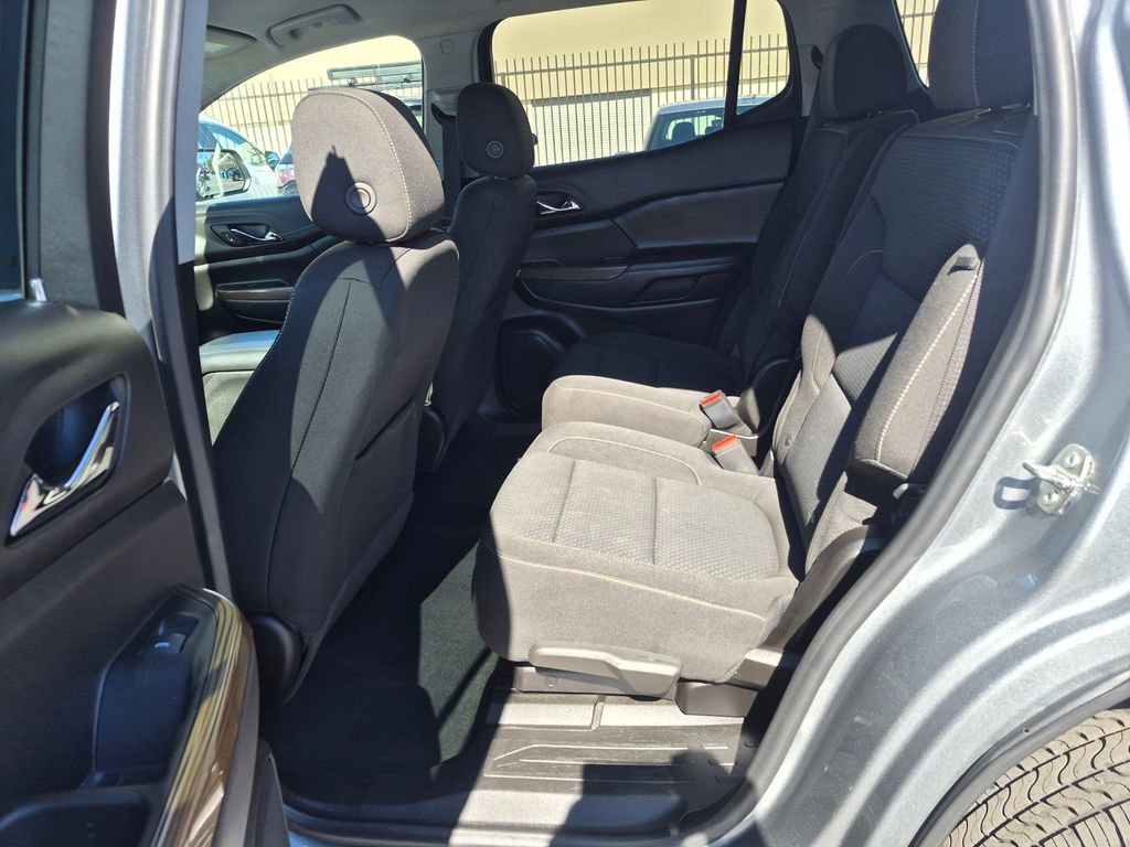 Used 2023 GMC Acadia SLE w/ Driver Convenience Package image 22