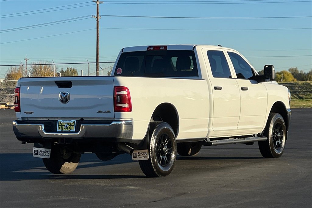 Used 2024 RAM 2500 Tradesman w/ Chrome Appearance Group image 4
