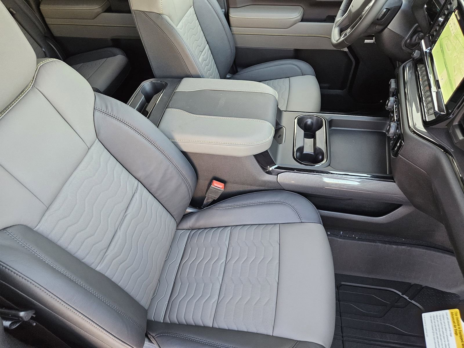 New 2026 Chevrolet Silverado 2500 ZR2 AWD/4WD image 18