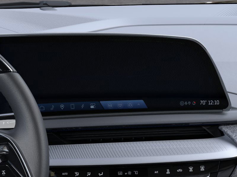 New 2026 Cadillac Optiq Luxury 2 w/ LPO, Floor Liner Package image 20