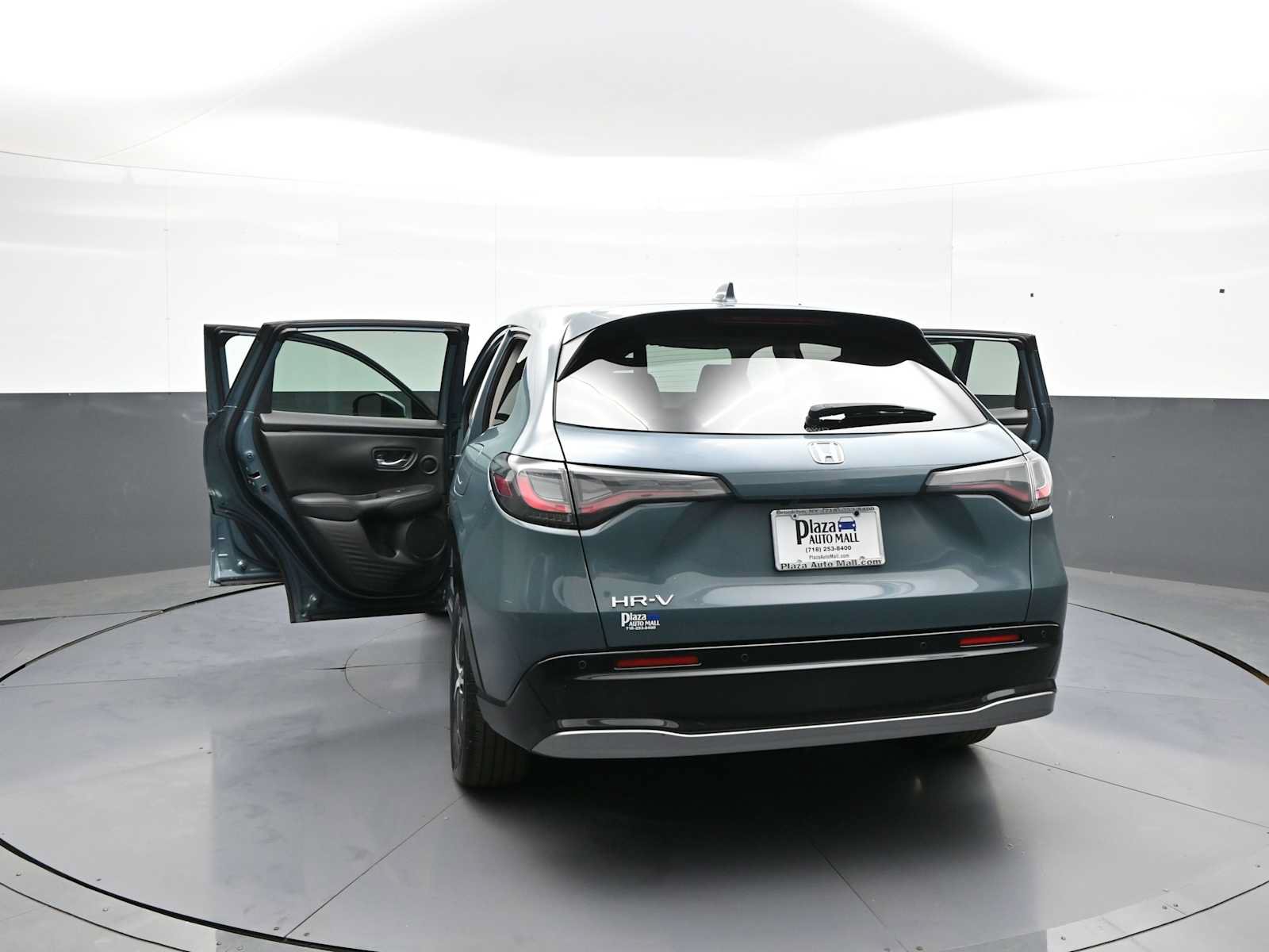 Used 2024 Honda HR-V EX-L image 45