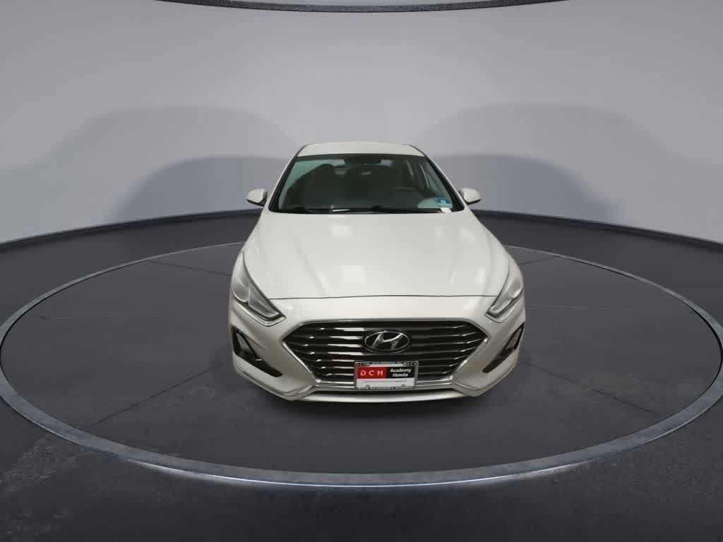 Used 2019 Hyundai Sonata SE FWD image 3