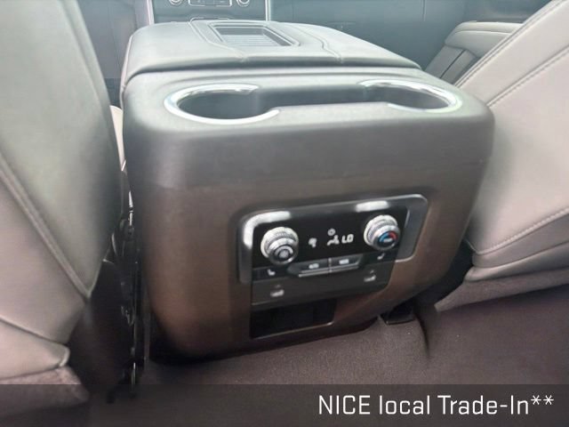 Used 2022 GMC Yukon SLT w/ SLT Premium Package AWD/4WD image 21