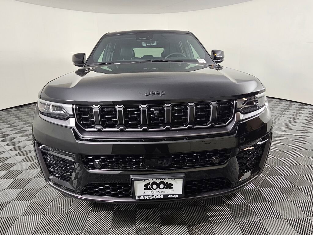 New 2026 Jeep Grand Cherokee Limited image 9
