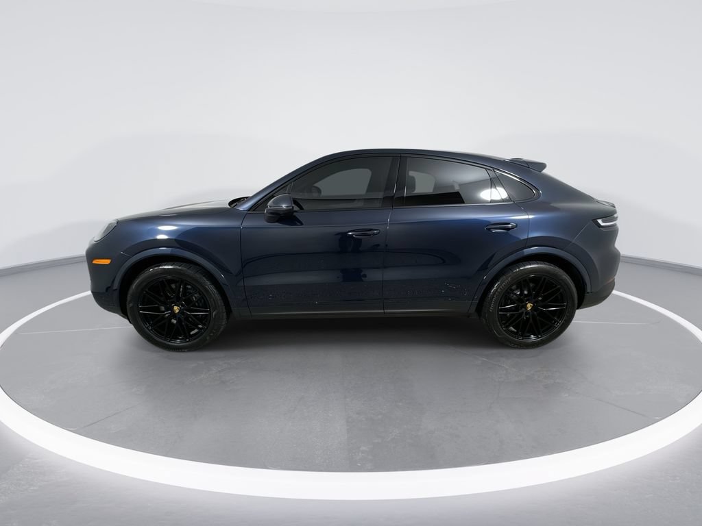 Used 2024 Porsche Cayenne Coupe AWD/4WD image 5
