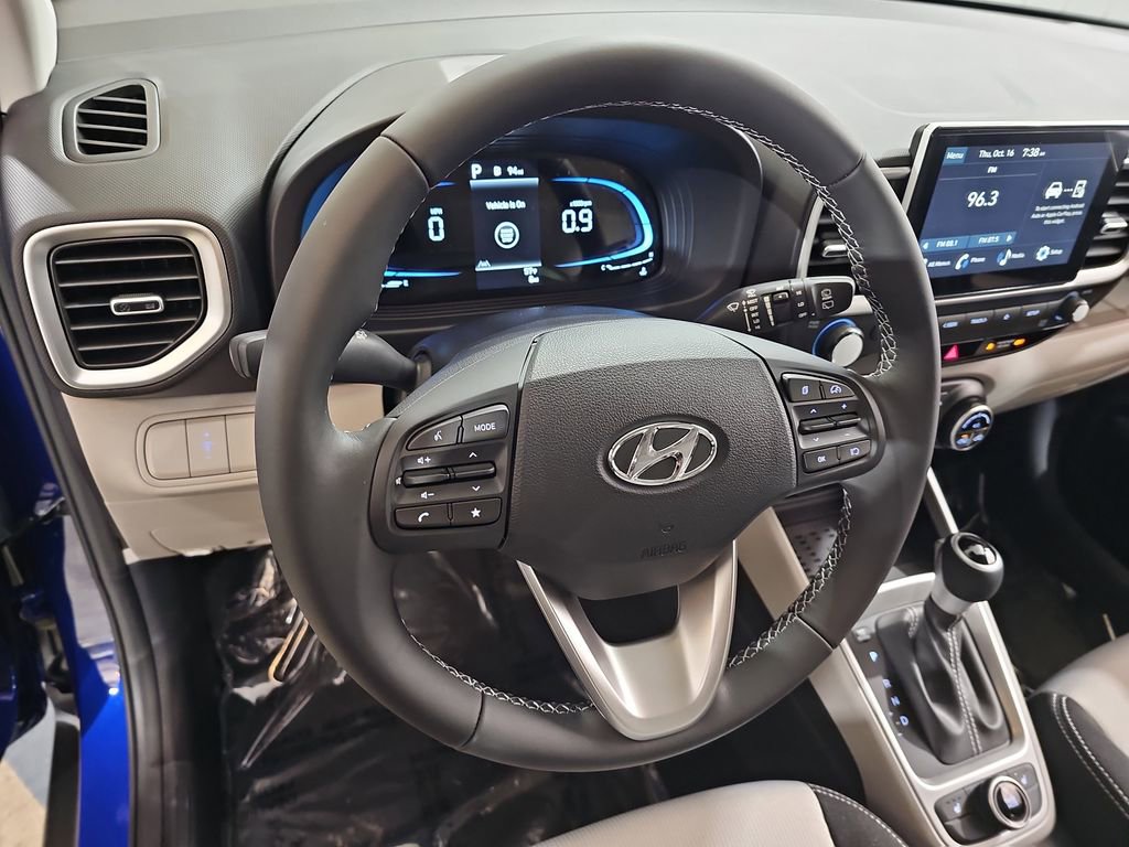 New 2026 Hyundai Venue SEL FWD image 15