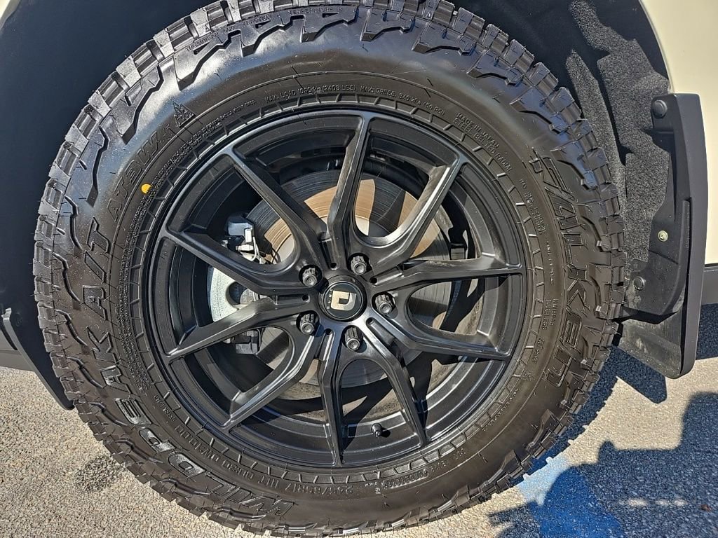 Used 2025 Ford Maverick XL w/ Equipment Group 102A image 13