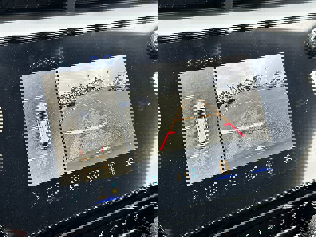 New 2027 Chevrolet Bolt RS w/ Technology Package image 27