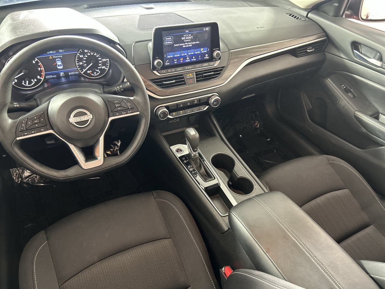 Used 2025 Nissan Altima 2.5 SV FWD image 22