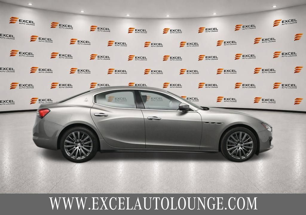 Used 2021 Maserati Ghibli S RWD image 6