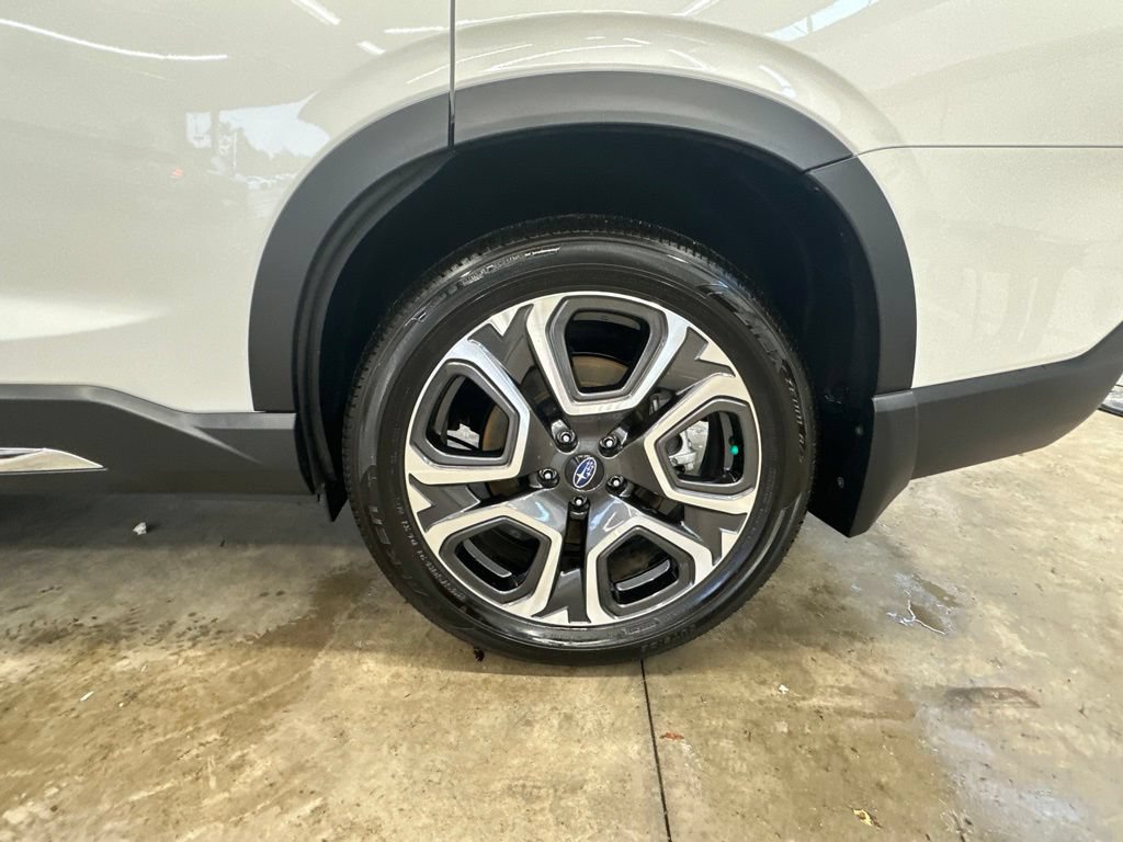 Certified 2026 Subaru Ascent Limited AWD/4WD image 32
