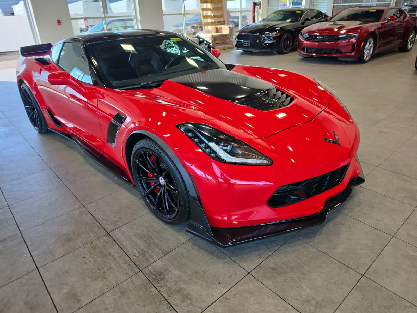 Used 2016 Chevrolet Corvette Z06 w/ 2LZ Preferred Equipment Group RWD image 3