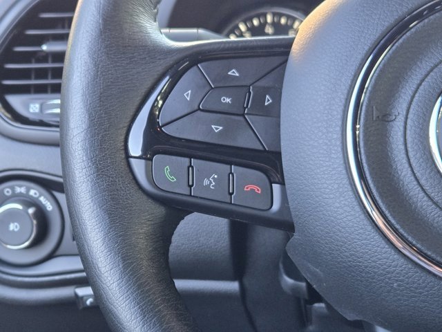 Used 2022 Jeep Renegade Altitude w/ Convenience Group image 28