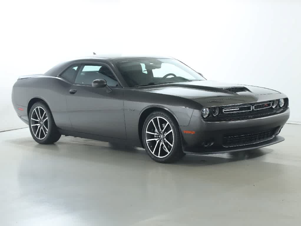 Used 2023 Dodge Challenger R/T w/ Cold Weather Group RWD image 9