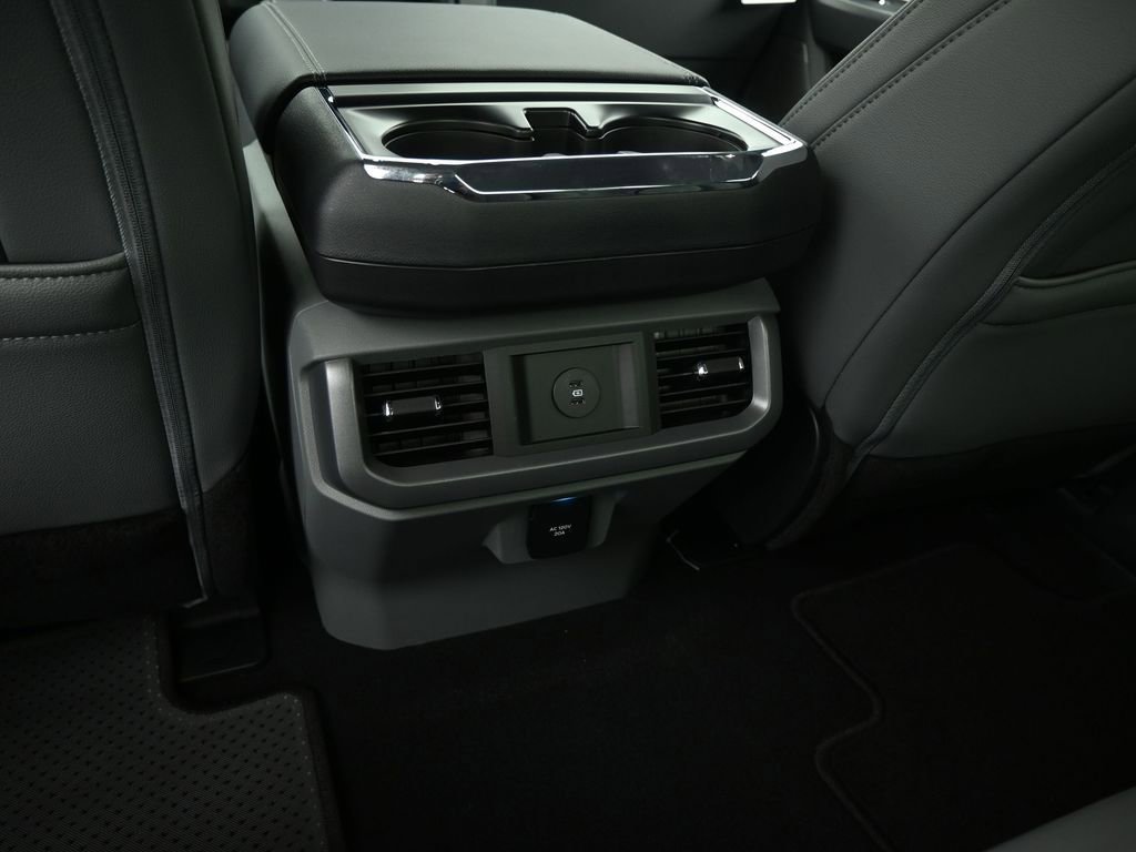 New 2025 Ford F150 Lightning Flash AWD/4WD image 19