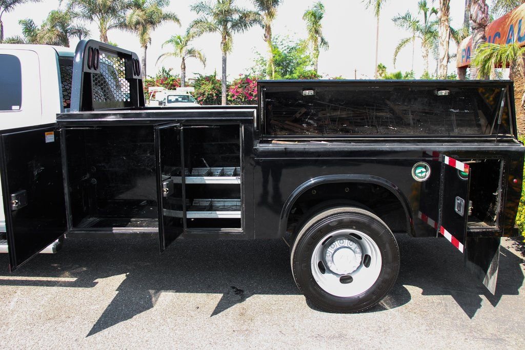 Used 2021 RAM 5500 Tradesman w/ Chrome Appearance Group AWD/4WD image 6