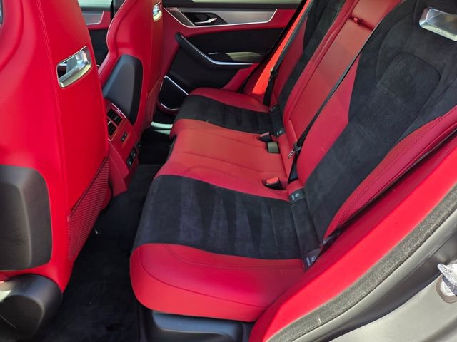 Used 2025 Jaguar F-PACE SVR image 11