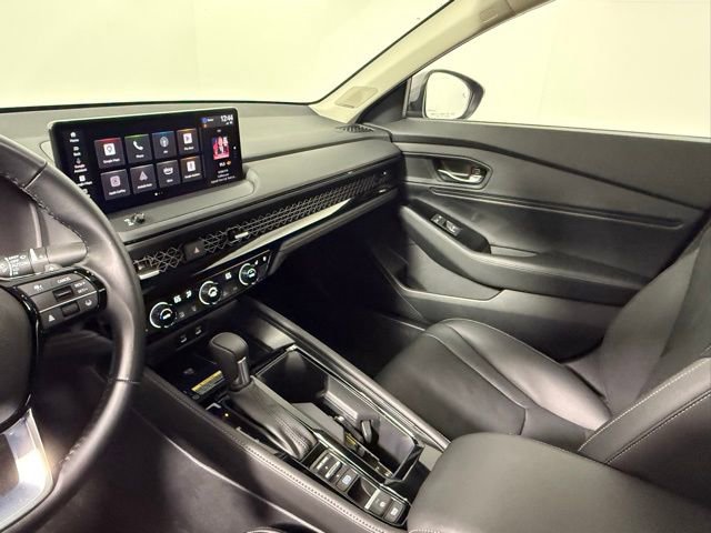 Used 2024 Honda Accord Touring image 30