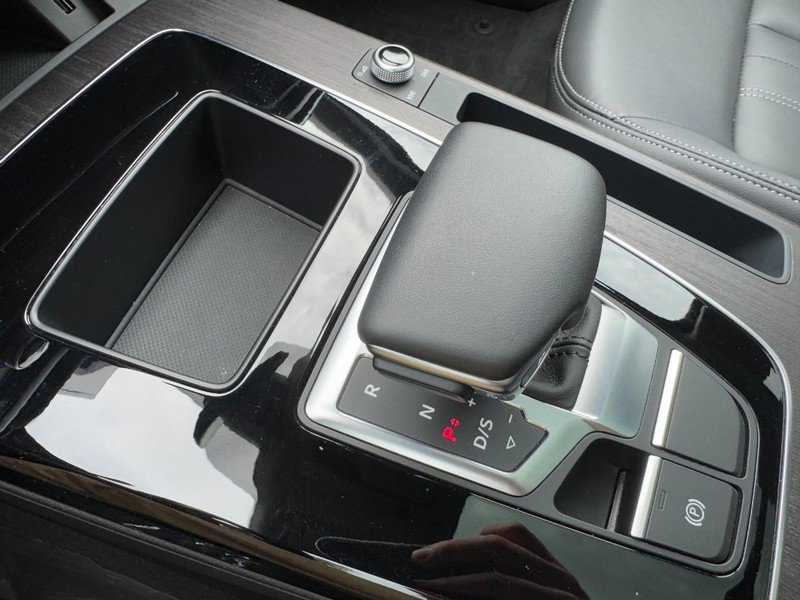 Used 2025 Audi Q5 2.0T Premium image 21