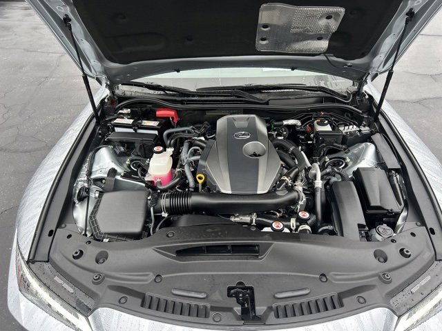 Used 2023 Lexus IS 300 300 image 11