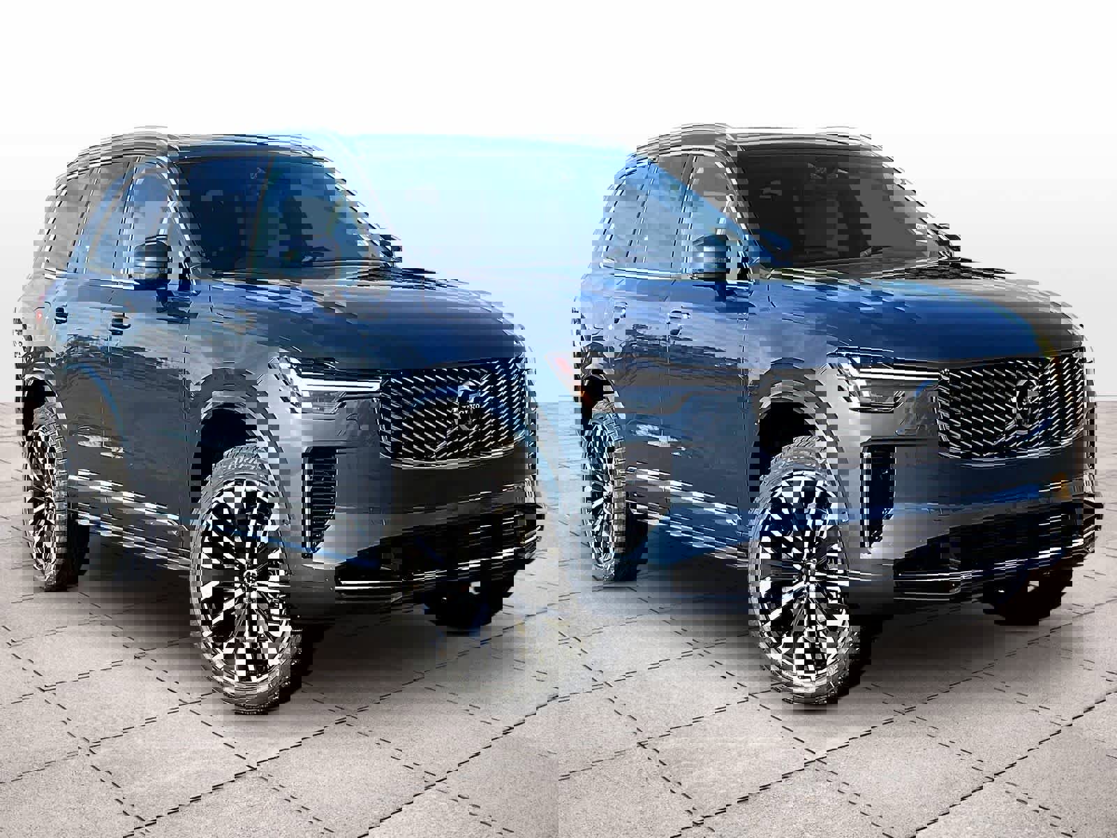 New 2026 Volvo XC90 B6 Plus w/ Protection Package Premier image 2