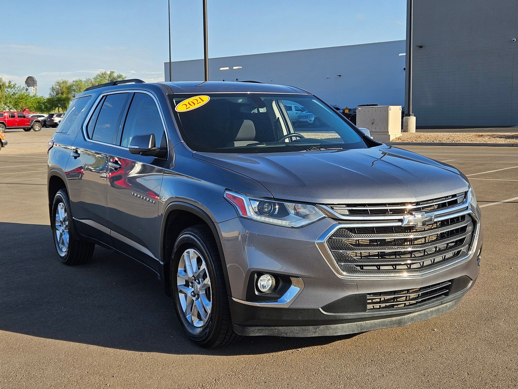 Certified 2021 Chevrolet Traverse LT FWD image 7
