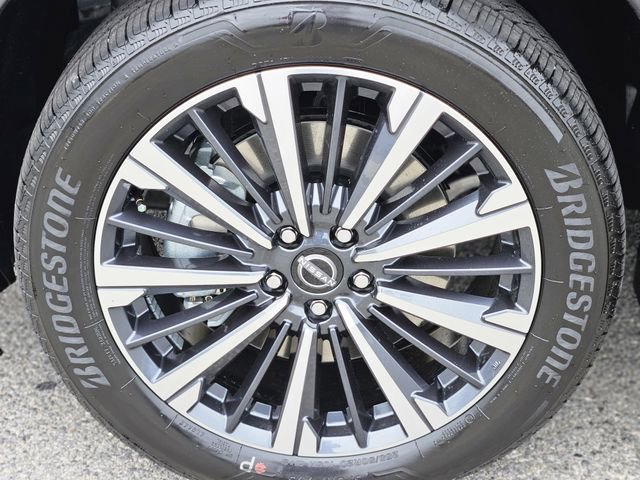 New 2026 Nissan Pathfinder Platinum image 10