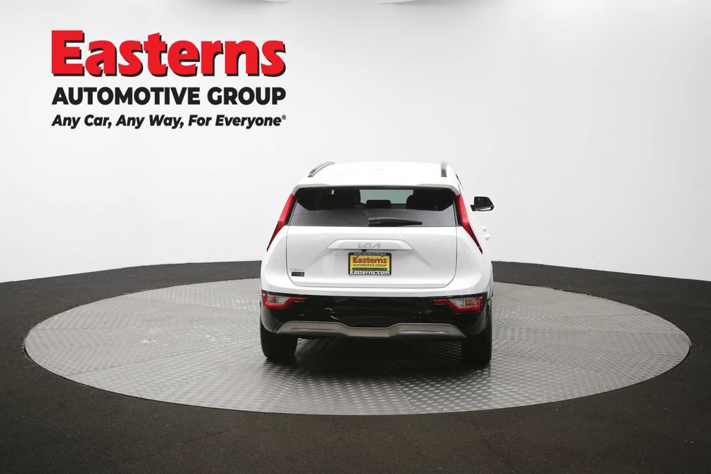 Used 2023 Kia Niro Wind w/ Wind Preserve Package FWD image 36