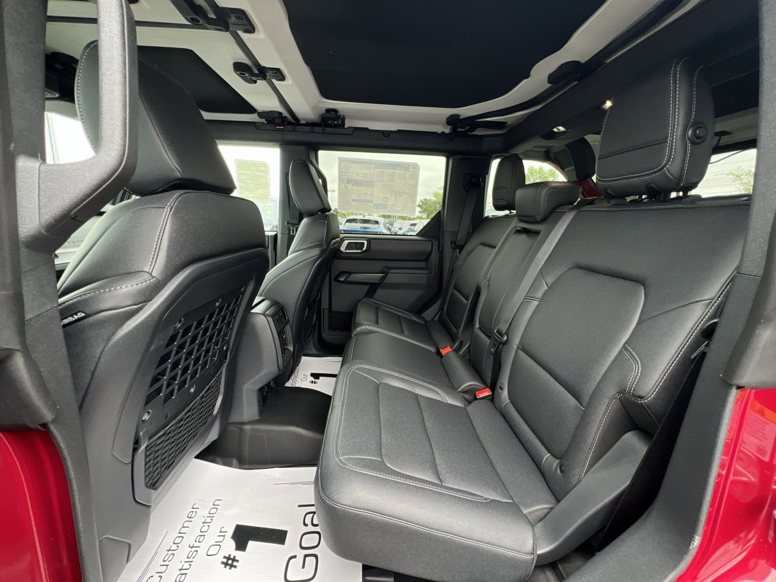 New 2025 Ford Bronco Badlands image 24