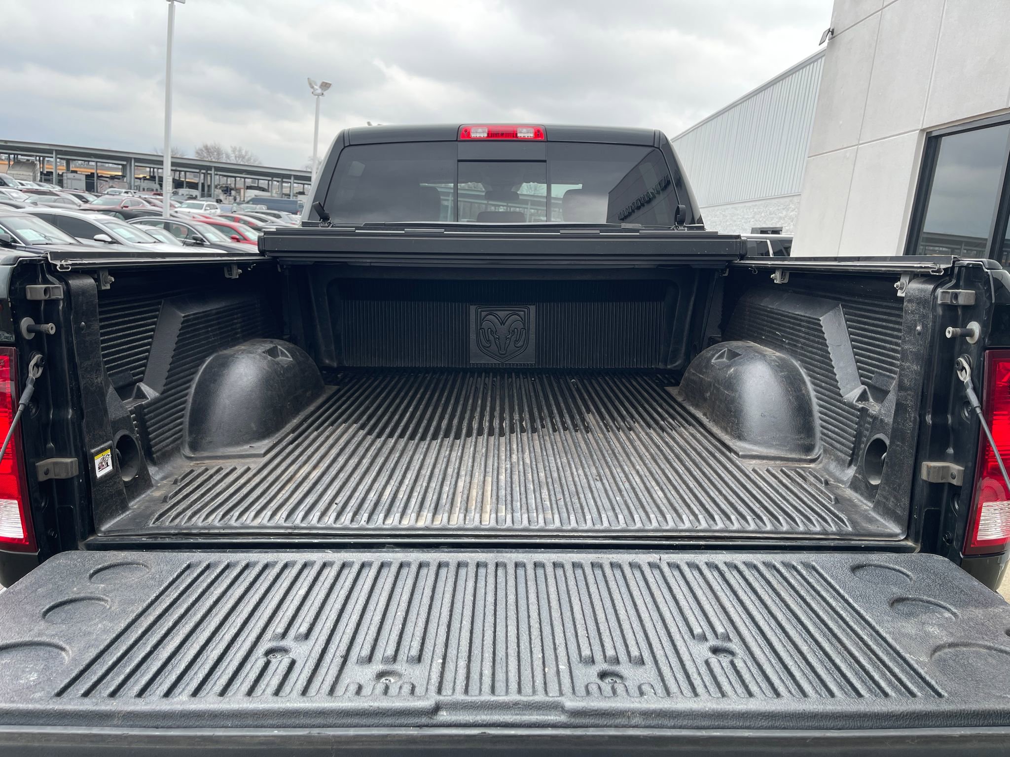 Used 2018 RAM 2500 Big Horn w/ Sport Appearance Group image 23