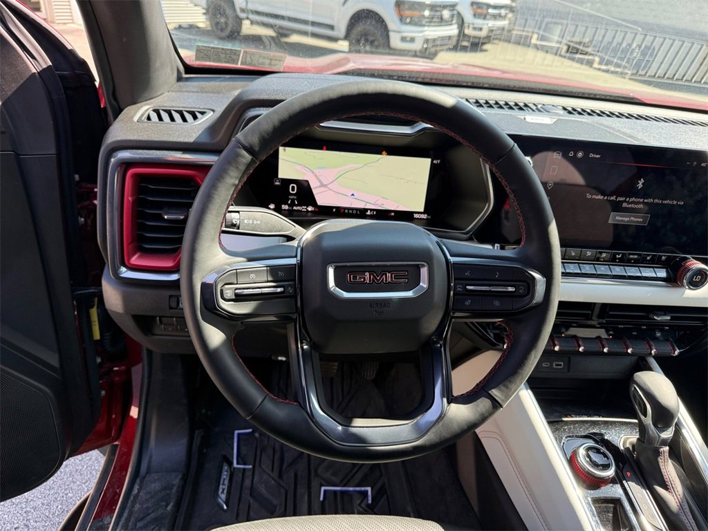 Used 2023 GMC Canyon AT4X image 15