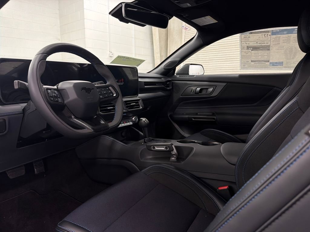 New 2026 Ford Mustang Dark Horse image 6