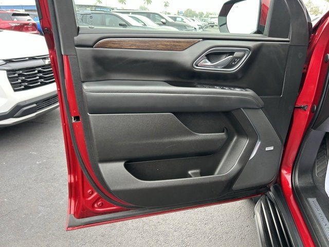 Used 2023 Chevrolet Tahoe High Country image 12