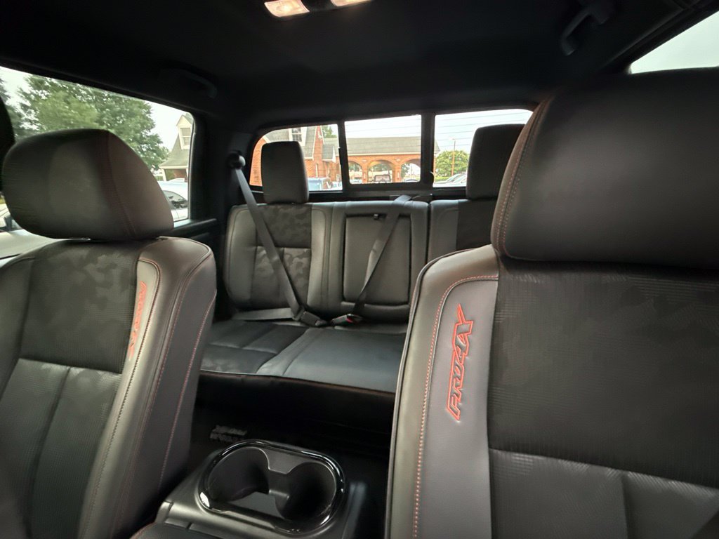 Used 2024 Nissan Titan PRO-4X w/ Pro-4x Utility Package AWD/4WD image 23