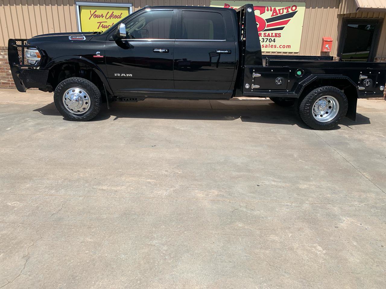 Used 2022 RAM 3500 Laramie AWD/4WD image 5