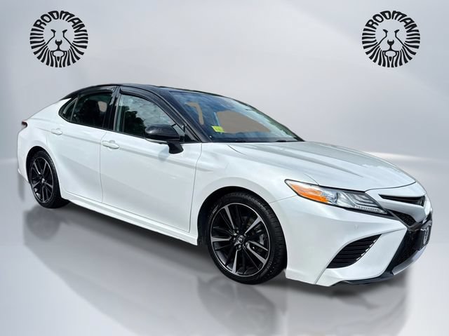 Used 2020 Toyota Camry XSE w/ Driver Assist Package FWD image 3