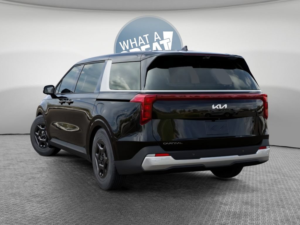 New 2026 Kia Carnival FWD image 4