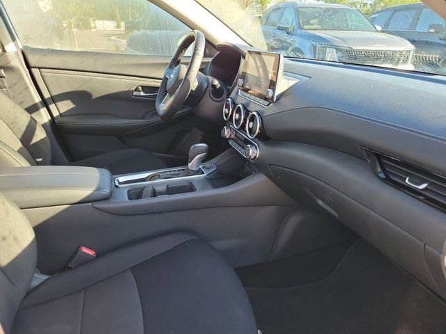 Used 2025 Nissan Sentra SV w/ All-Weather Package FWD image 33
