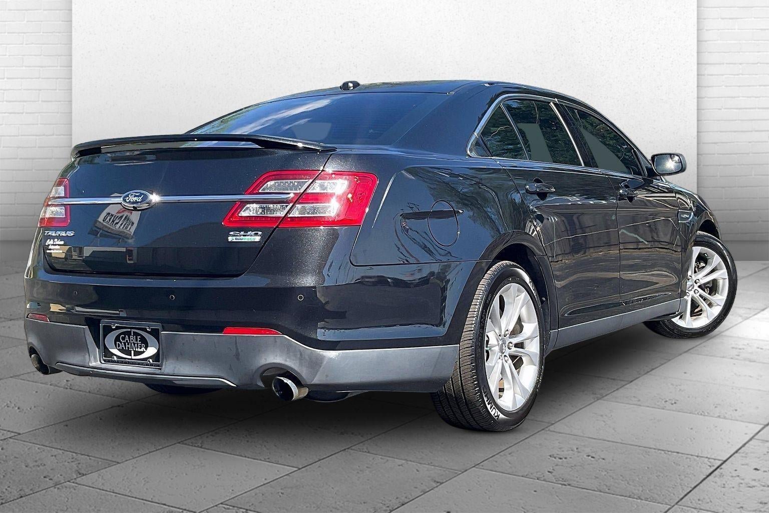 Used 2013 Ford Taurus SHO image 14