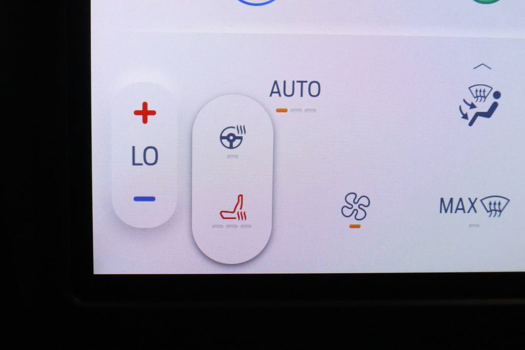 Certified 2023 Ford Edge SEL w/ Convenience Package image 5