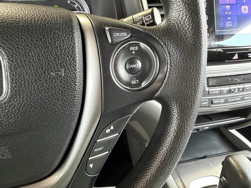 Used 2016 Honda Pilot EX image 24