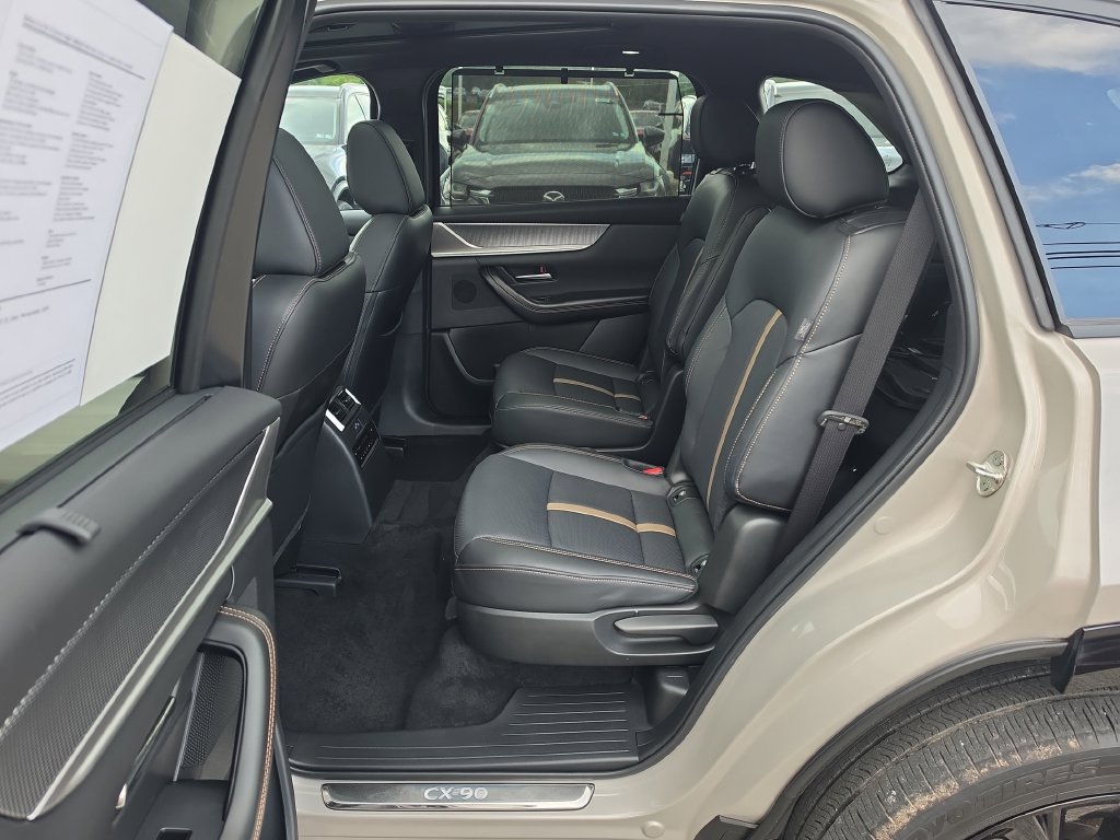Certified 2026 MAZDA CX-90 3.3 Turbo S w/ Premium Package AWD/4WD image 12