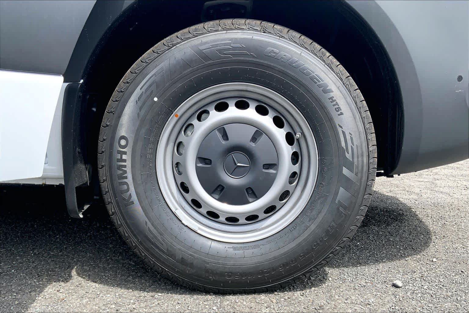 New 2026 Mercedes-Benz Sprinter 2500 image 8