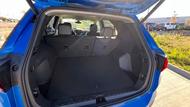 Used 2024 Chevrolet Equinox Premier image 12