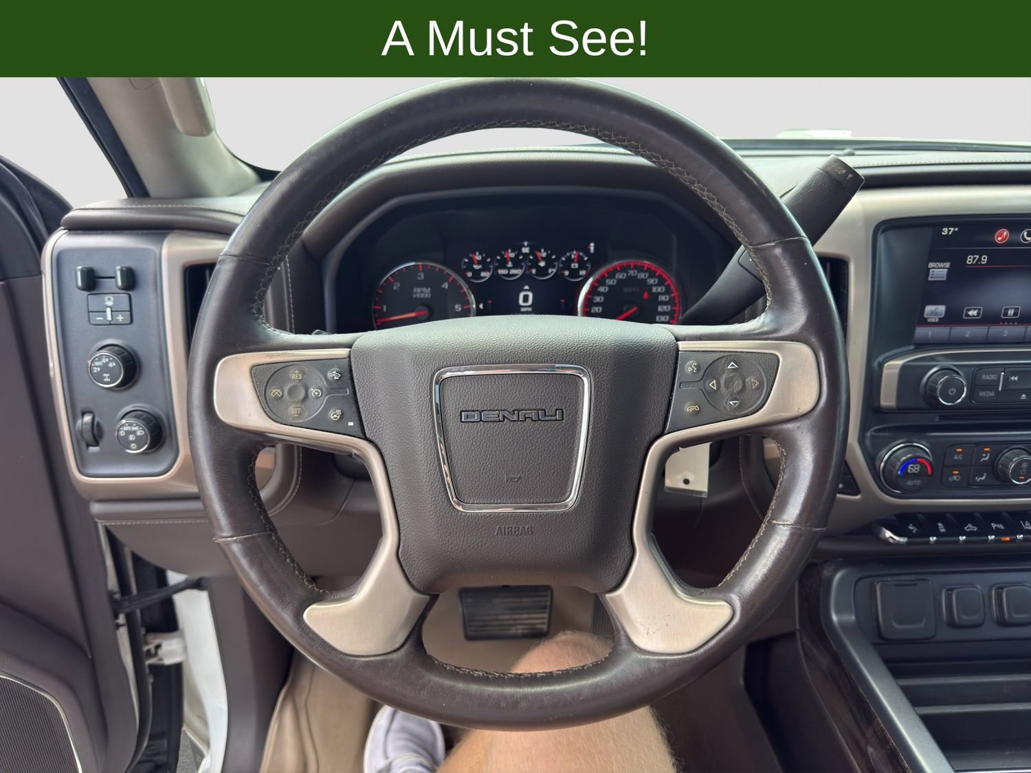 Used 2015 GMC Sierra 1500 Denali w/ Driver Alert Package AWD/4WD image 10