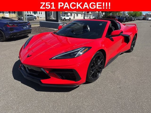Used 2023 Chevrolet Corvette Stingray Preferred Cpe w/ Z51 Performance Package RWD image 2
