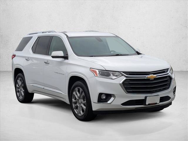 Used 2019 Chevrolet Traverse Premier FWD image 3