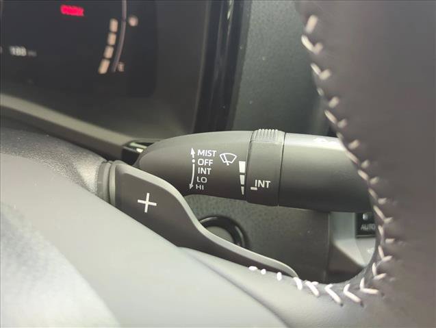 Used 2026 Toyota Camry SE FWD image 21