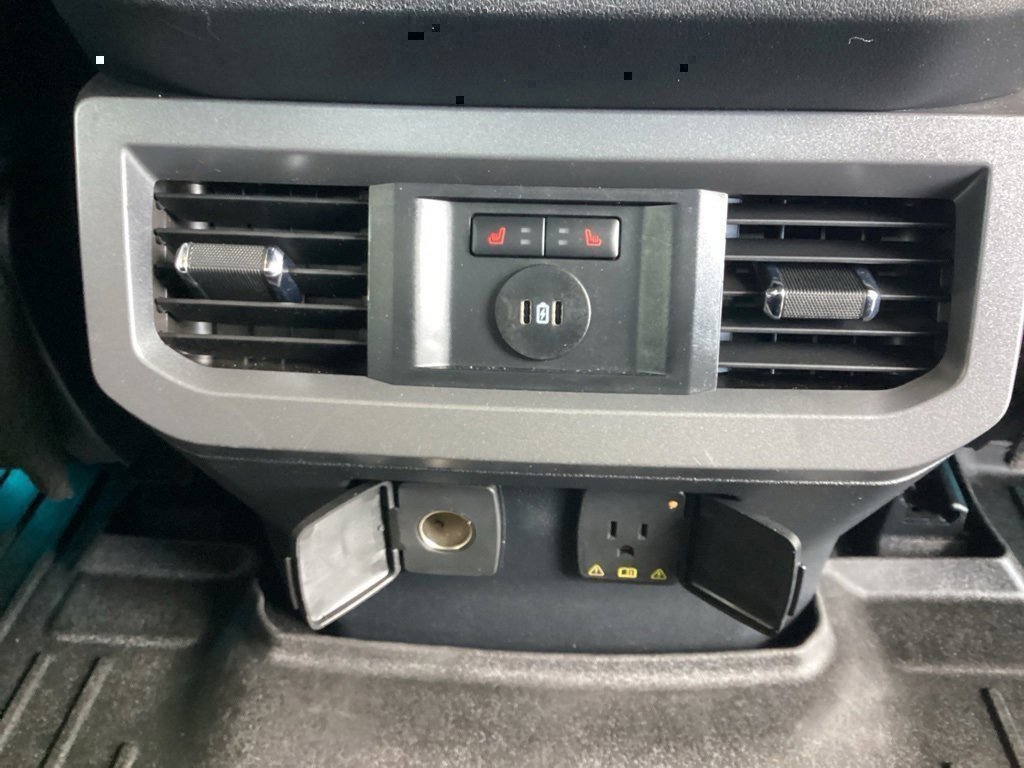 Used 2023 Ford F250 Lariat w/ Chrome Package image 41